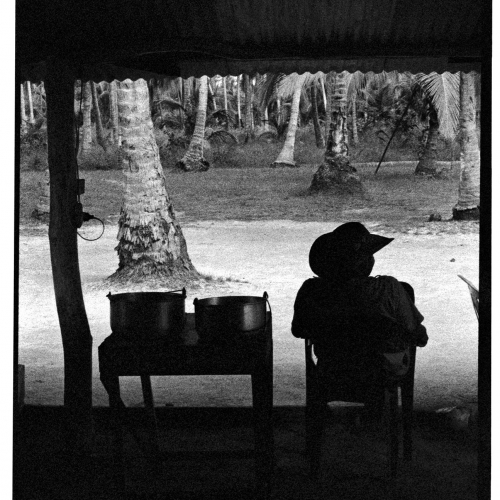 "San Bernardo del Viento # 23" de la serie "San Bernardo del Viento" / Técnica: fotografía análoga. Película: Kodak Tmax 3200 / Dimensiones de la obra: cm.
